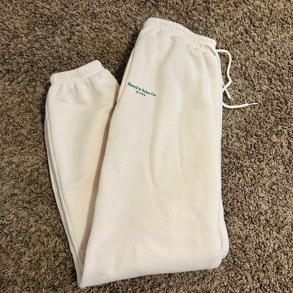 Princess Polly Sweatpants ✨ - Picture 3 of 7